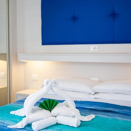 Villa Lucilla ลินญาโน ซับเบียโดโร ภายนอก รูปภาพ